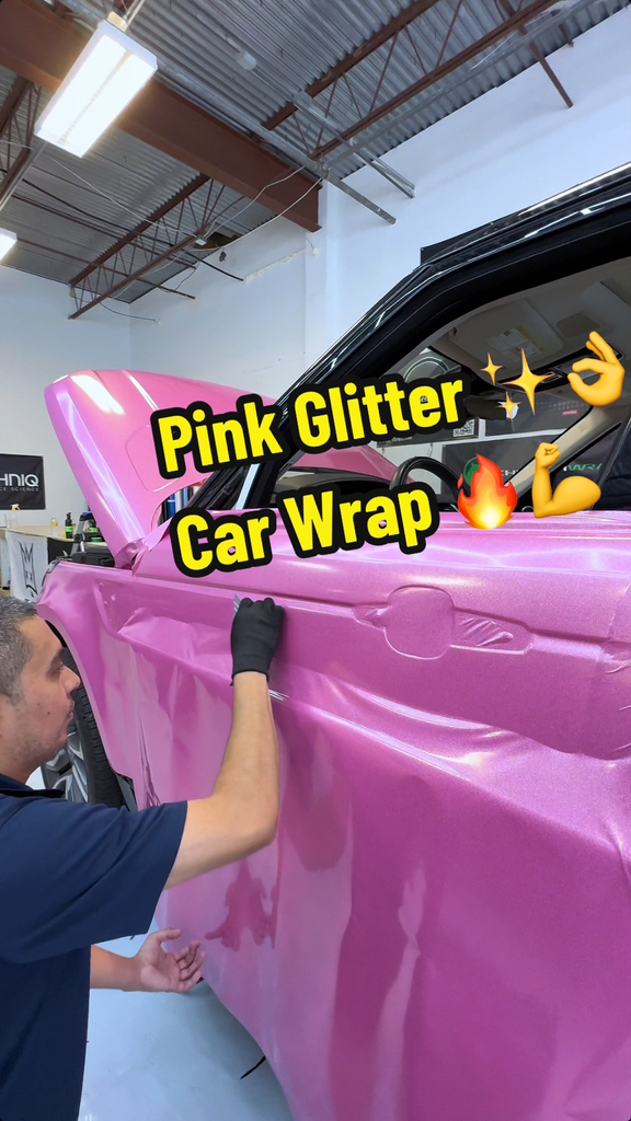 Pink Glitter Car wrapping the Range Rover 🔥🙌 This pink car wrap looks ...