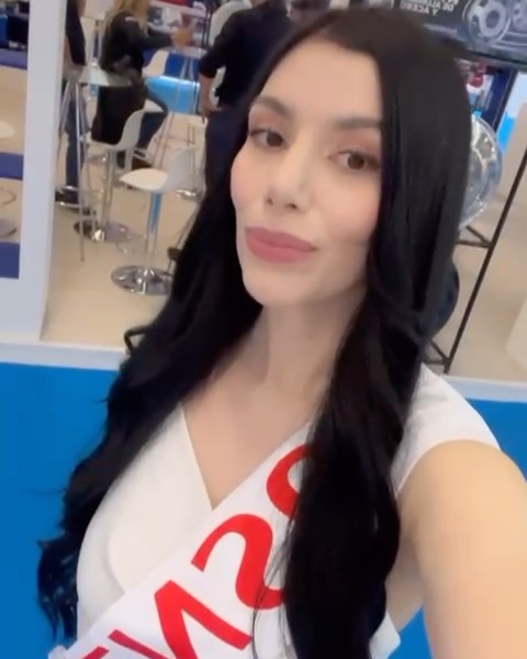 Michi Models on Reels | Facebook