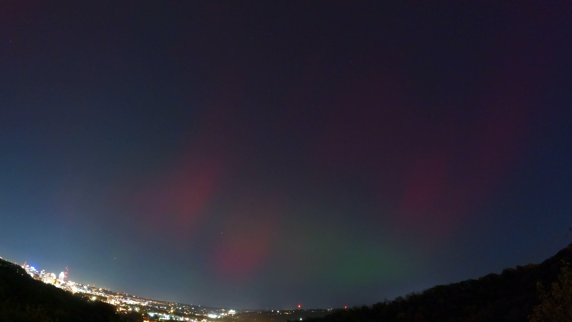 Aurora view in Cincinnati, Ohio at 10pm