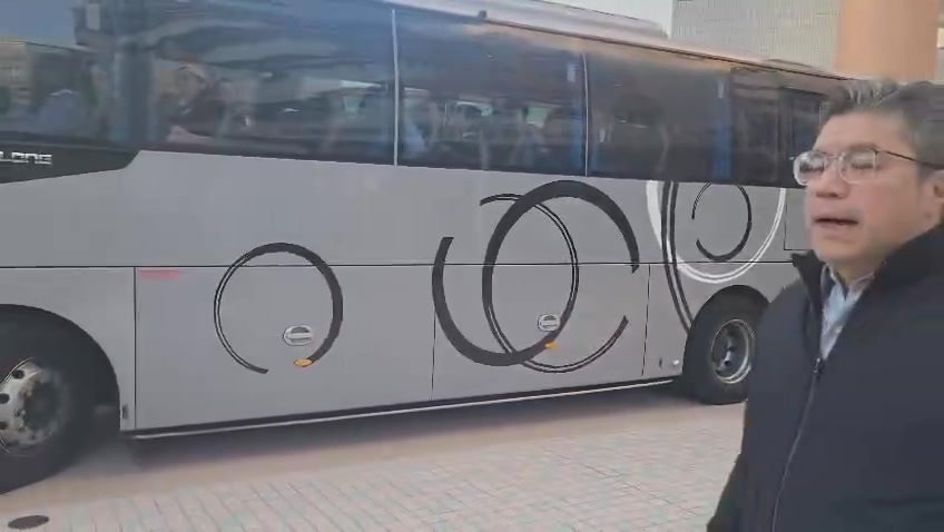 樹仁大學校巴增加班次的情況 | 阮建中 - Kenny Yuen | Facebook