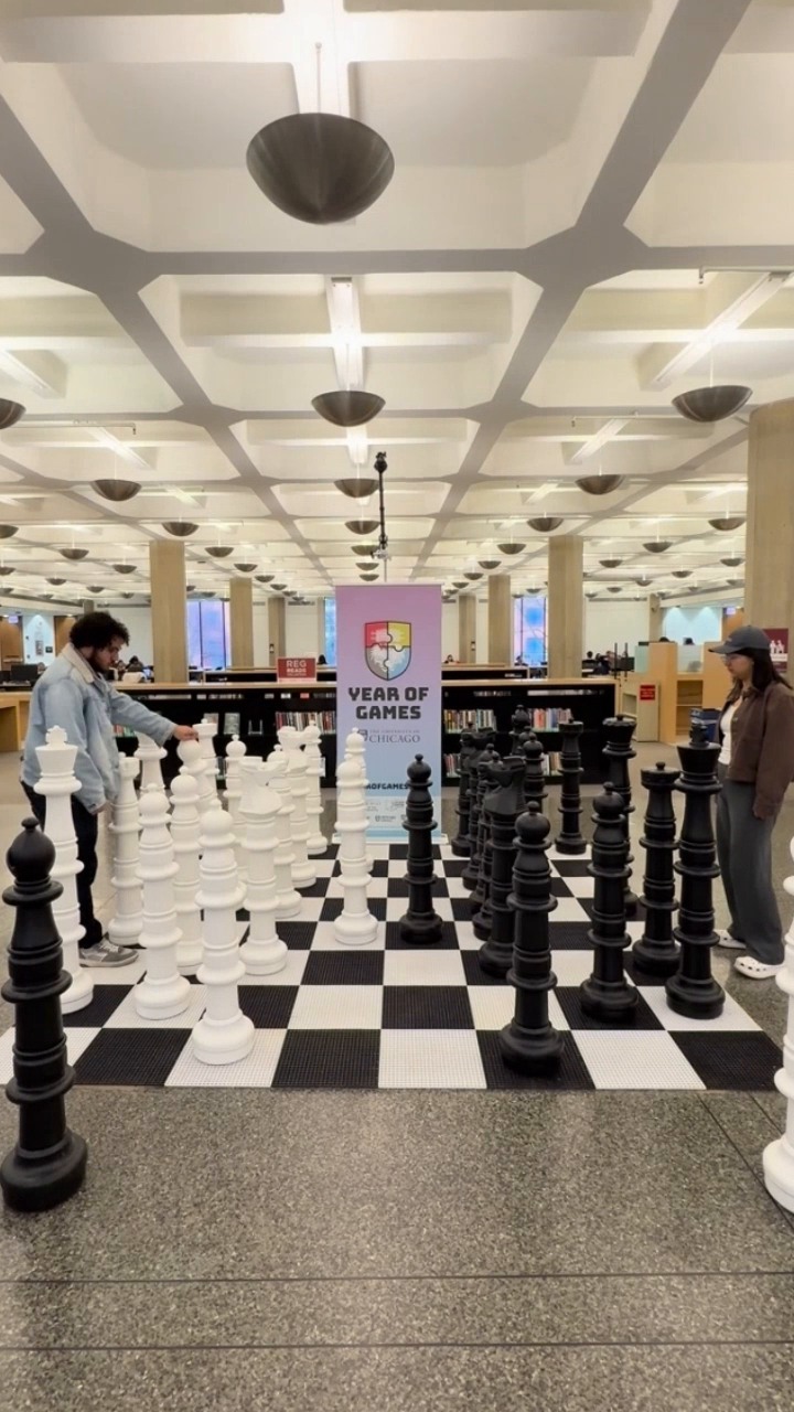 Need a little strategy break between study sessions? Two UChicago Chess ...