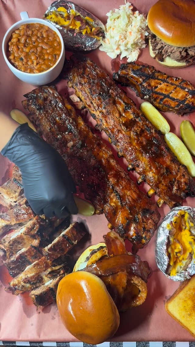 The Pit Rib House 9430 South Roberts Road, Hickory Hills IL 60457 | The ...