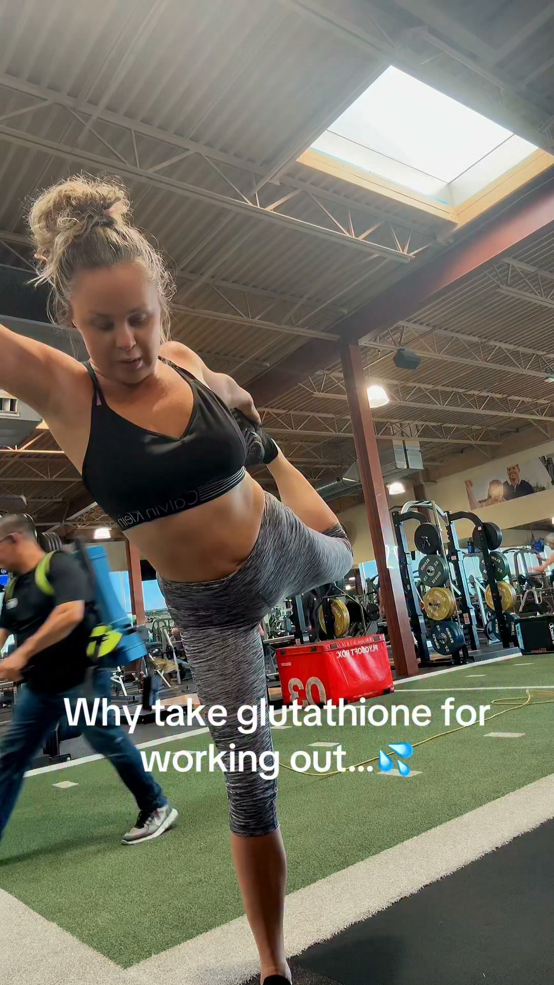 * 💪 Supports muscle recovery — Glutathione helps protect cells from oxidative stress created during intense exercise. * ⚡ May support energy production — It helps maintain the cellular environment 