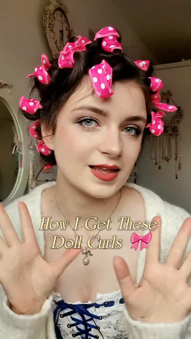 This wet set tutorial is easy for short hair! | Cherry Dollface