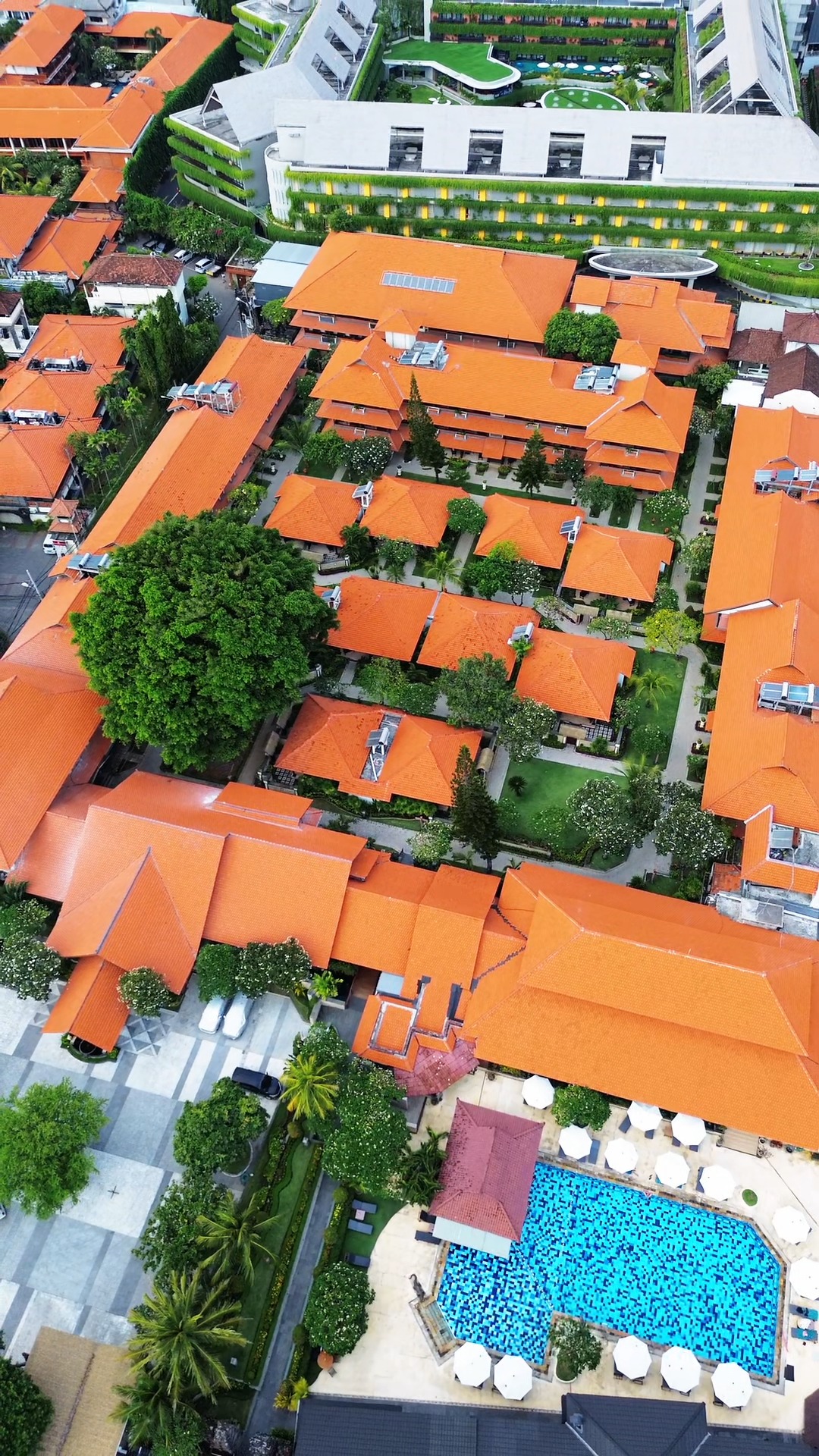 Witness the breathtaking beauty of Grand Istana Rama Hotel from above ...