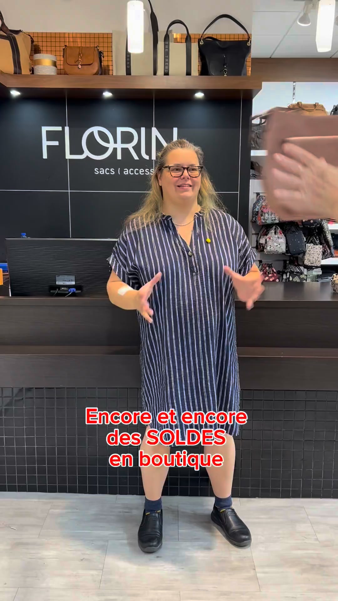️ Il reste encore des soldes en boutique 🤩 Et en plus, profitez de 20 % ...