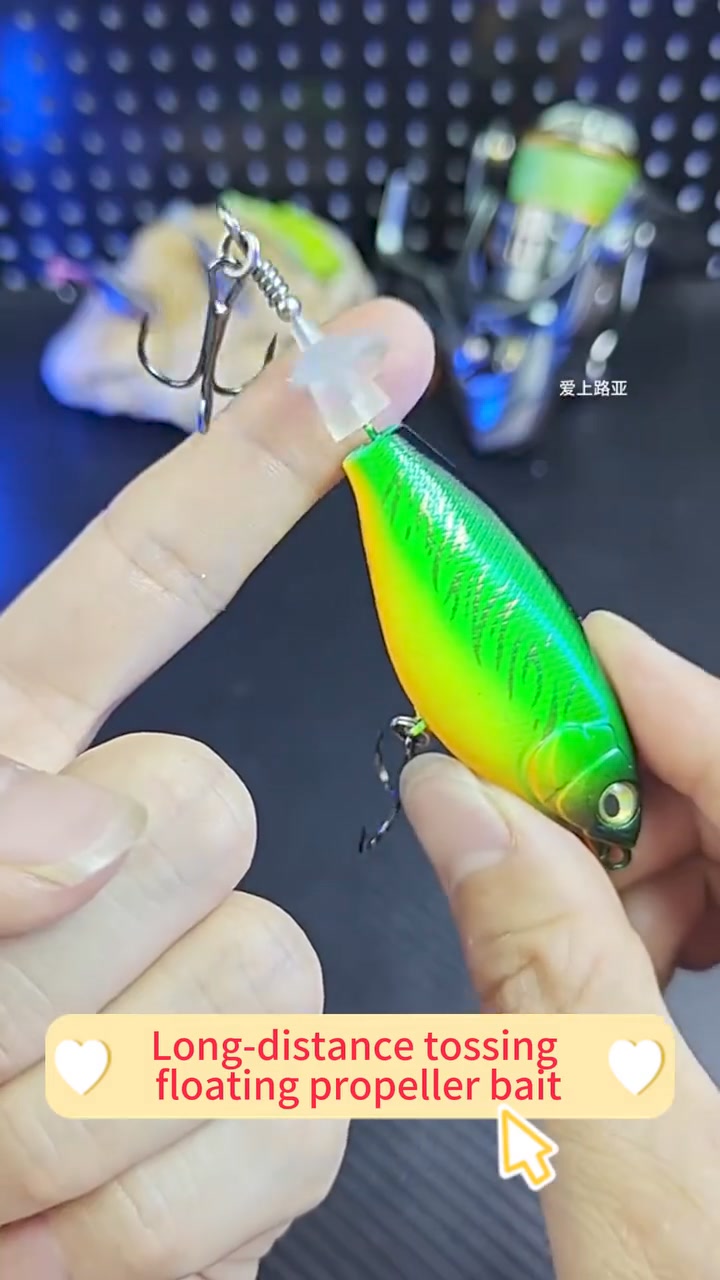 🐟Bionic propeller bait fish hook 🎣 Ever wished you could catch more ...