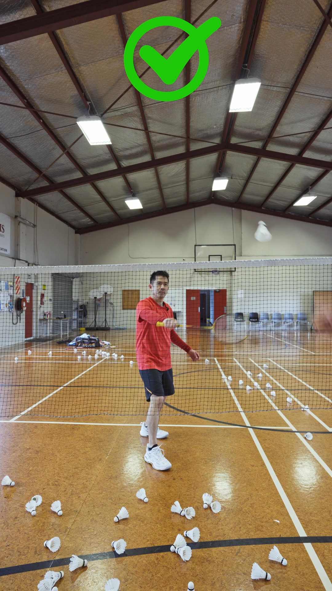 How to do a badminton netkill⚡ on your backhand, a valuable skill for ...