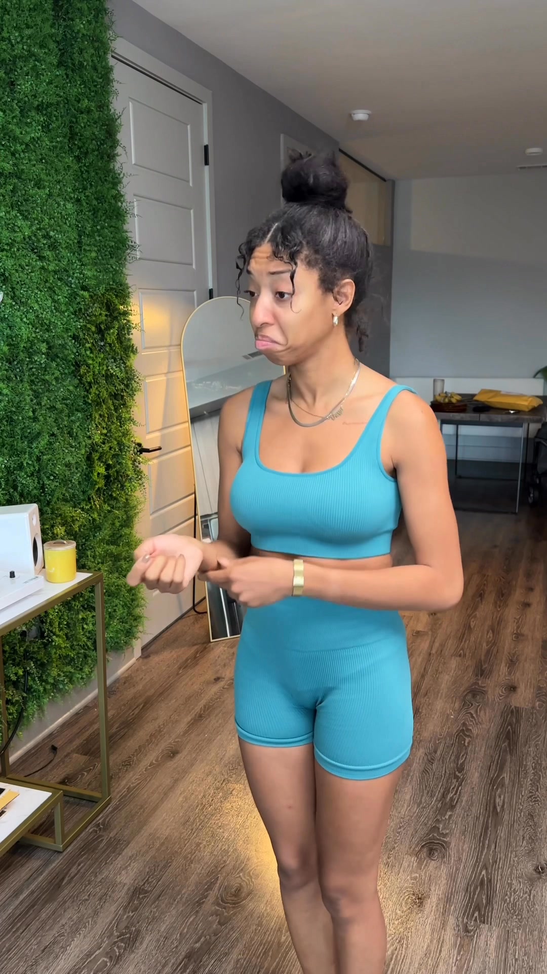 How she keeps ending up with bruises | Chan & Jamal | Facebook