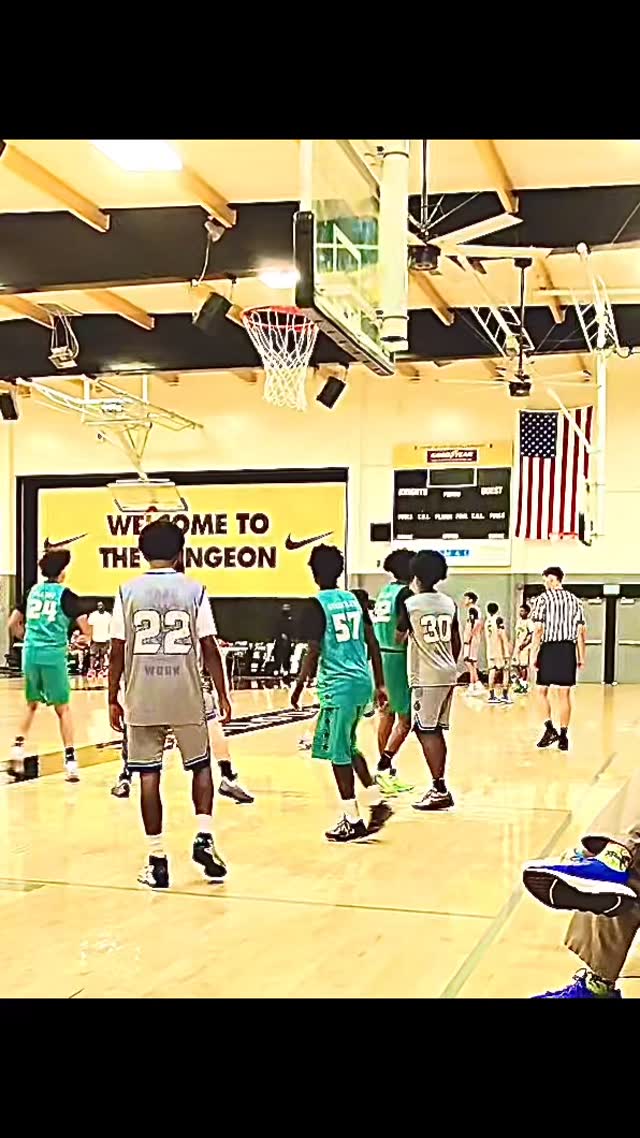 MAD DEFENSE TURNS INTO OFFENSE 💪🏾#aaubasketball #playertowatch # ...