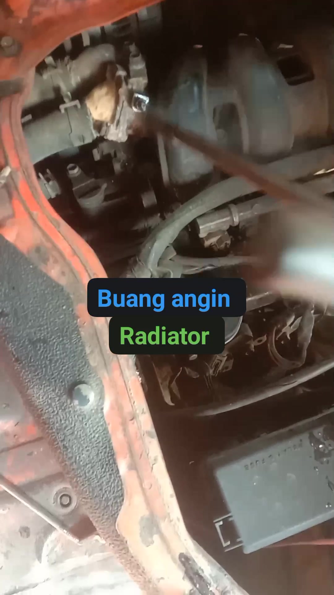 Cara buang angin radiator yang mengalami overheat dengan cara ...