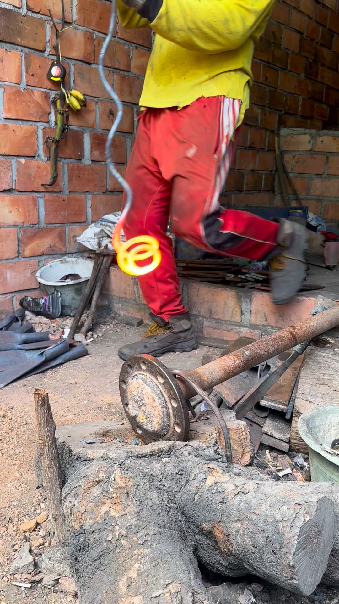 Traditional Coil Spring Straightening Process #coilspring # ...