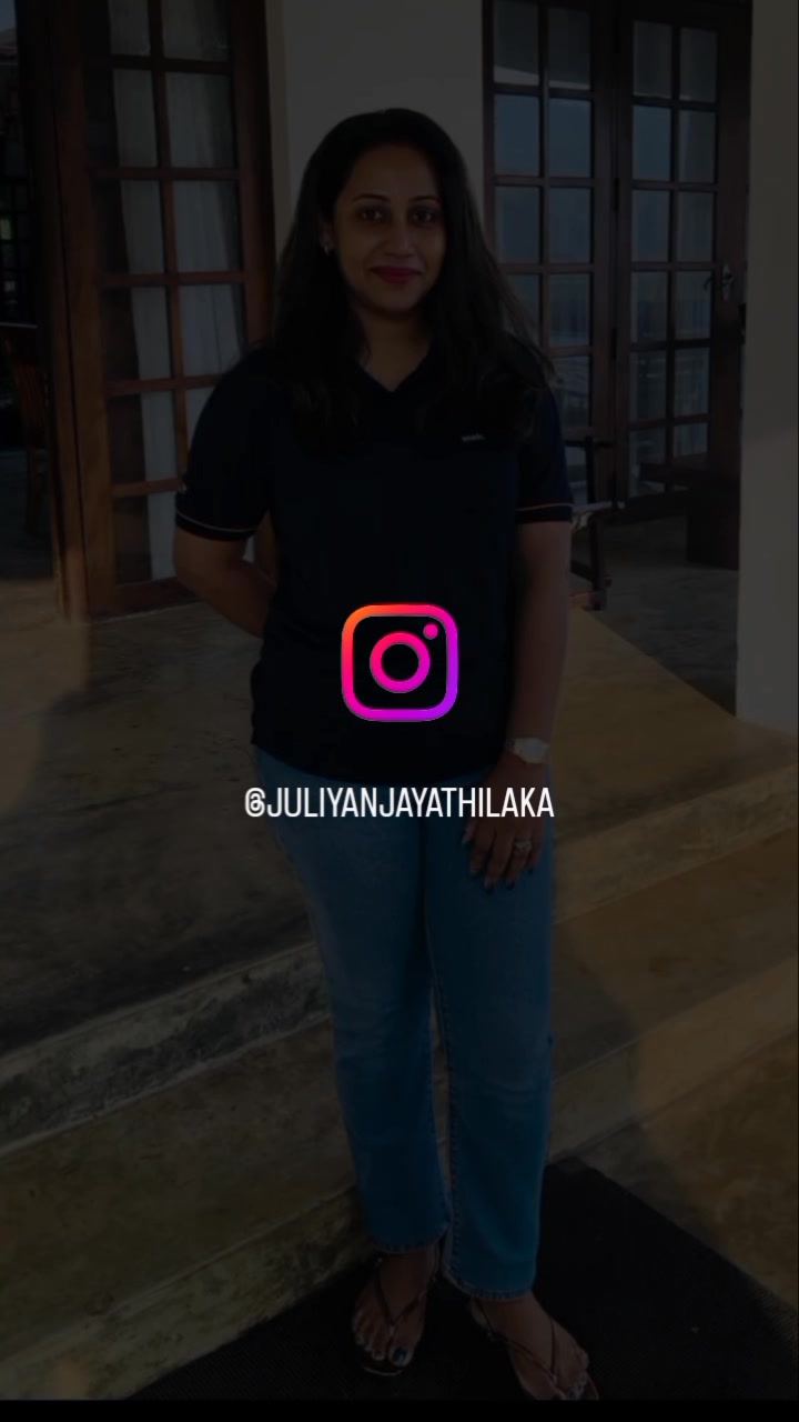 என்னை ரசிக்கும் நான்😊 ️ #TheMeWhoAdmiresMyself | Mureen Juliyan | Facebook