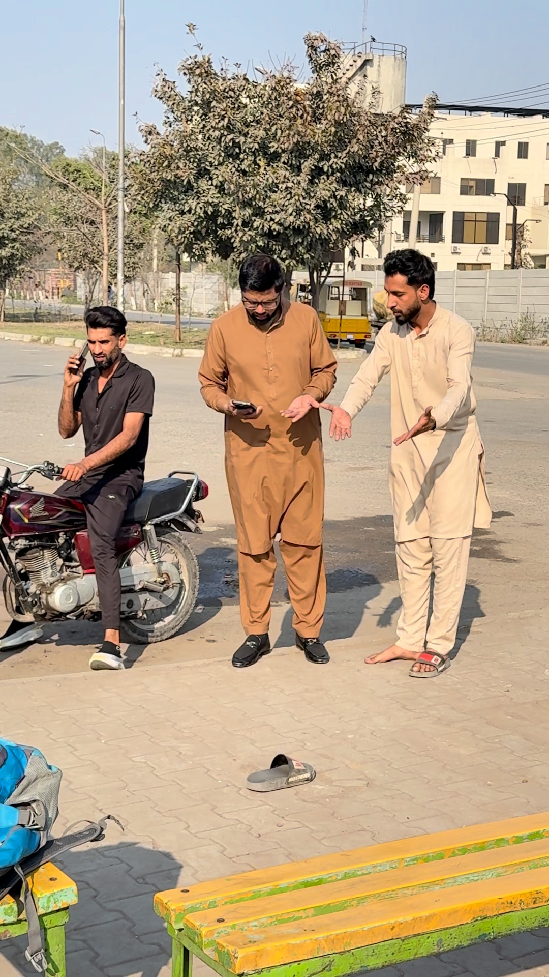 Public prank 🤣 #funnyreels #funnyvideos #funnymoments #funnymemes # ...