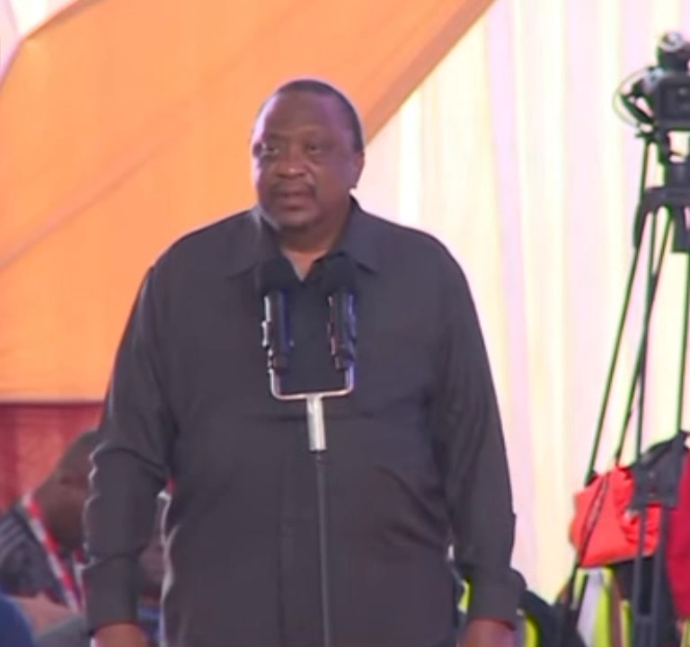Rais mstaafu Uhuru Kenyatta alipeana advice poa sana hapa kwa matanga ...