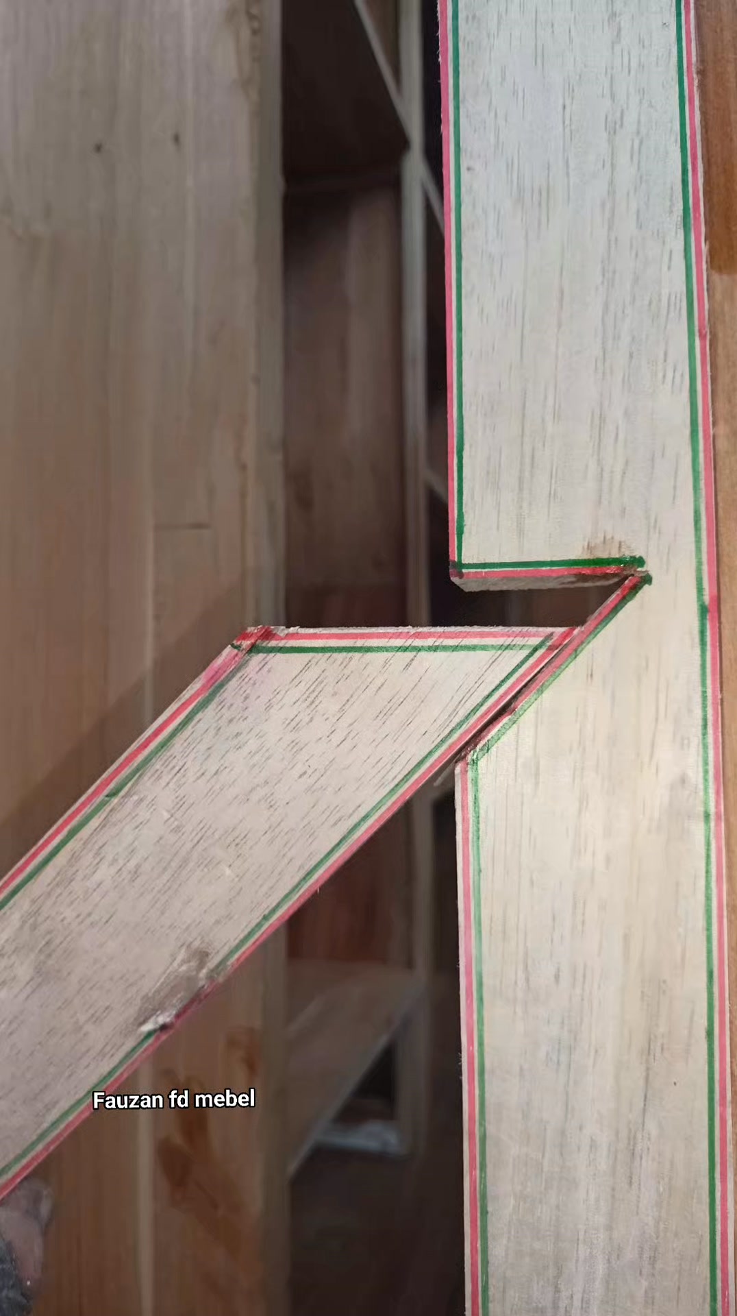how to cut precise wood angles. #woodworking #tips #DIY #reel # ...