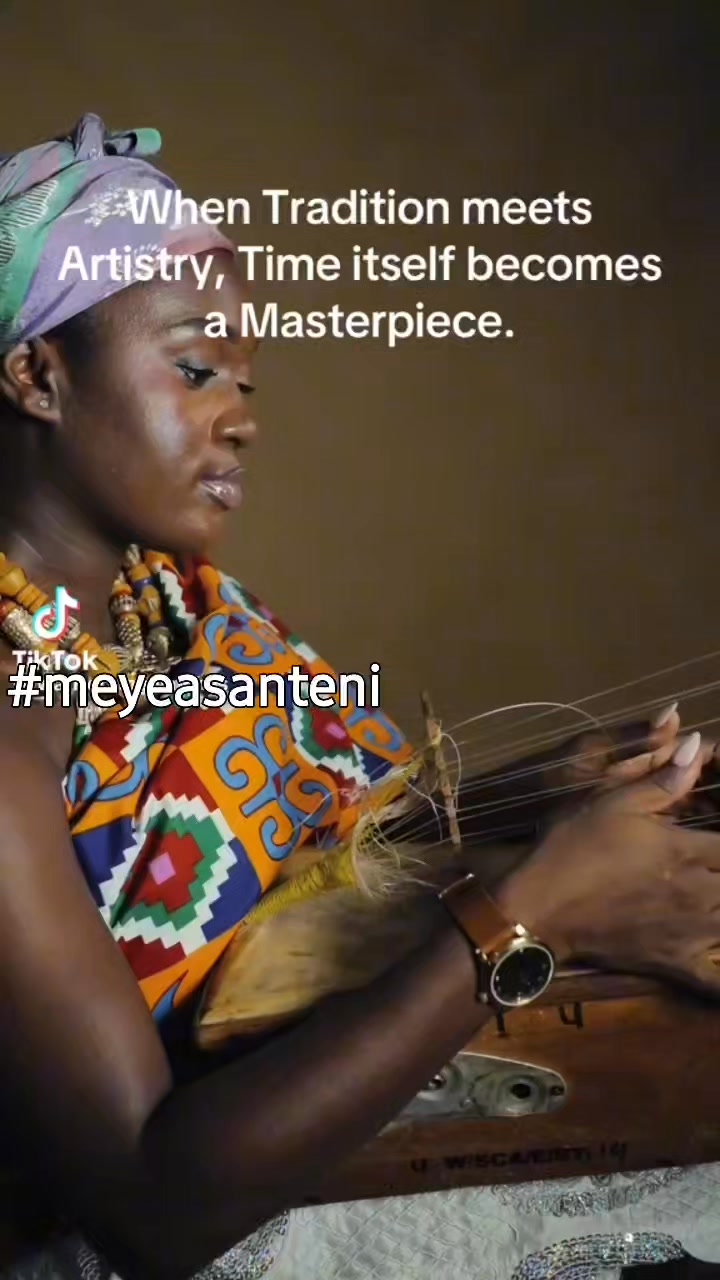 MeYɛ Asanteni - Warrior King Watch ⌚️ The Seperewa isn't... | Facebook