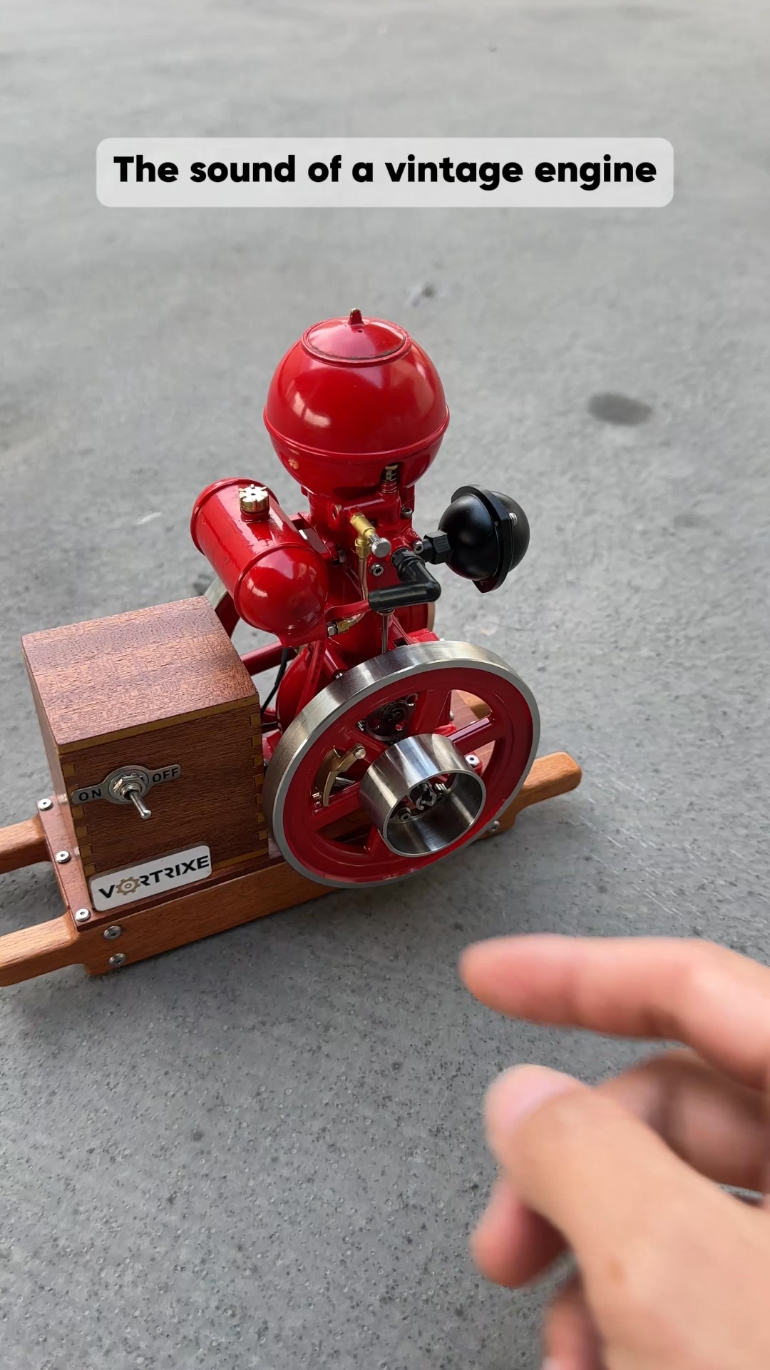 The sound of a vintage engine #miniengine #retroengine #model #engine # ...