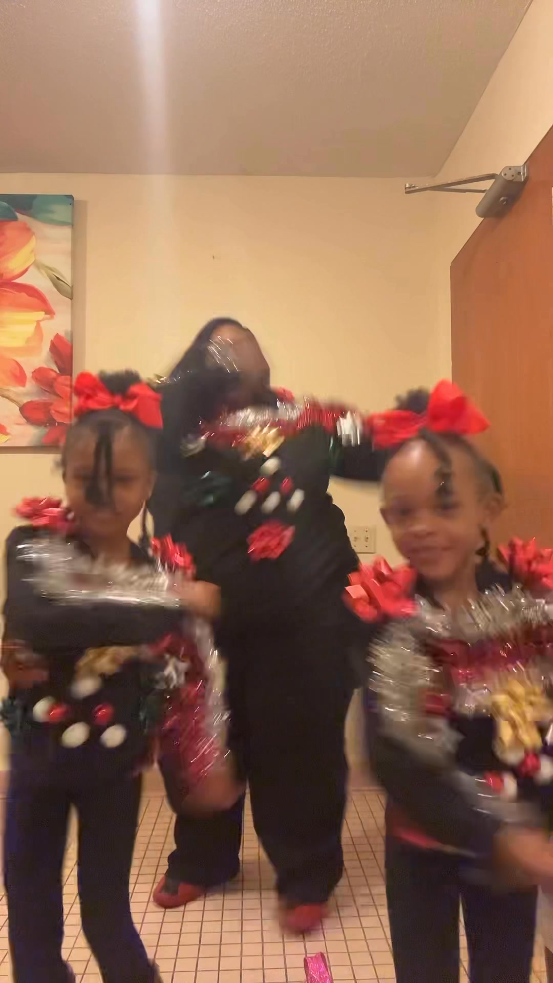 Yes I’m the aunt that know all the TikTok dances🤣🤣🤣 #fypジviralシfypジ ...