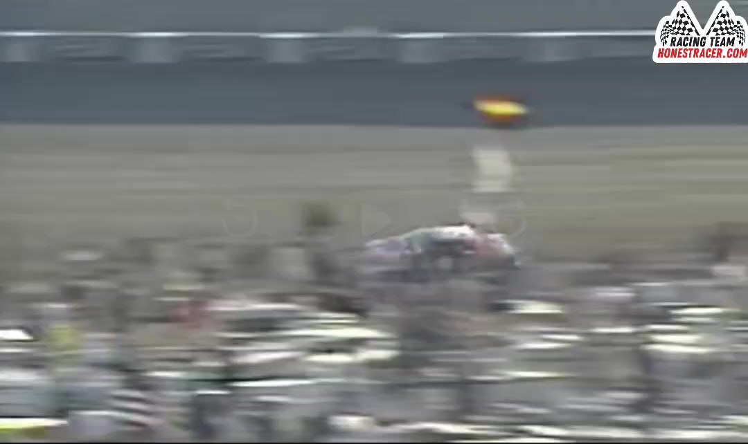 Bill Elliott does it,He wins his frist race of the year,In 1990 Dover ...