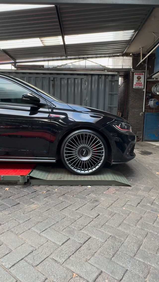 19” Rotiform GRZ🧨 #wheel_freakz #vw #rotiform #carsofinstagram #stance ...