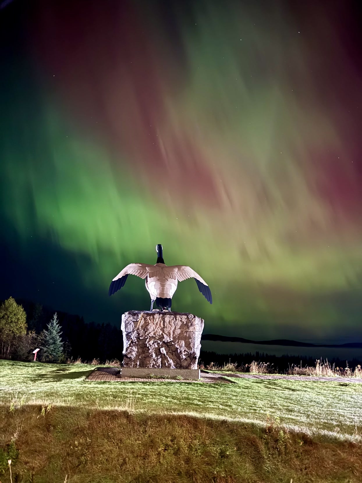 🌟 2026 Lake Superior Circle Tour Adventure Guide – Cover Photo Contest ...