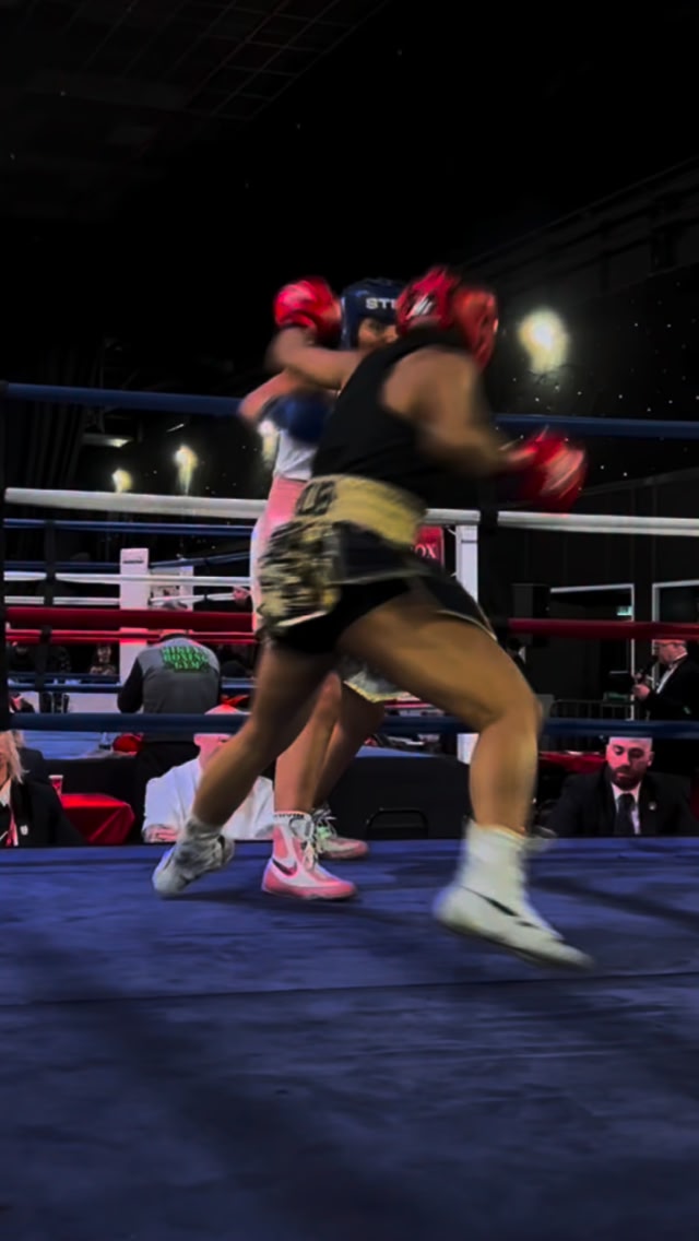 Fully charged 🔋 😤 Rihanna Holden gains GOLD after putting on a dominant ...