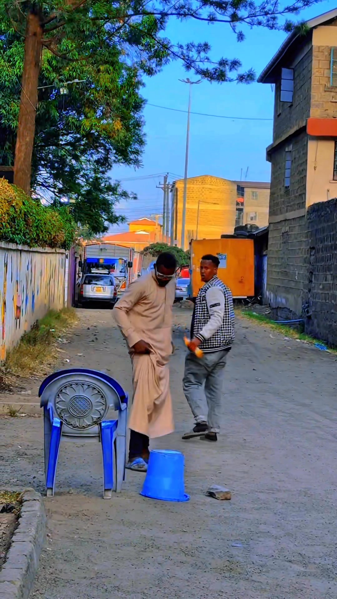 Public prank funny video 🇸🇴🇰🇪😂😂😂 #facebookpostシ2025 #facebookreels # ...
