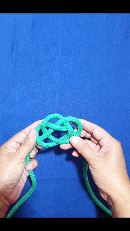 beautiful decorative knots. #shibarilove #kinbakuart #shibarirope # ...