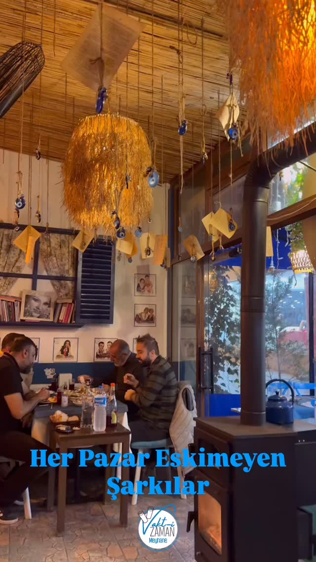 ️ “Eski Nesil Butik Bir Meyhane”🥛🎻 #istanbul #kesfet #keşfetteyiz # ...