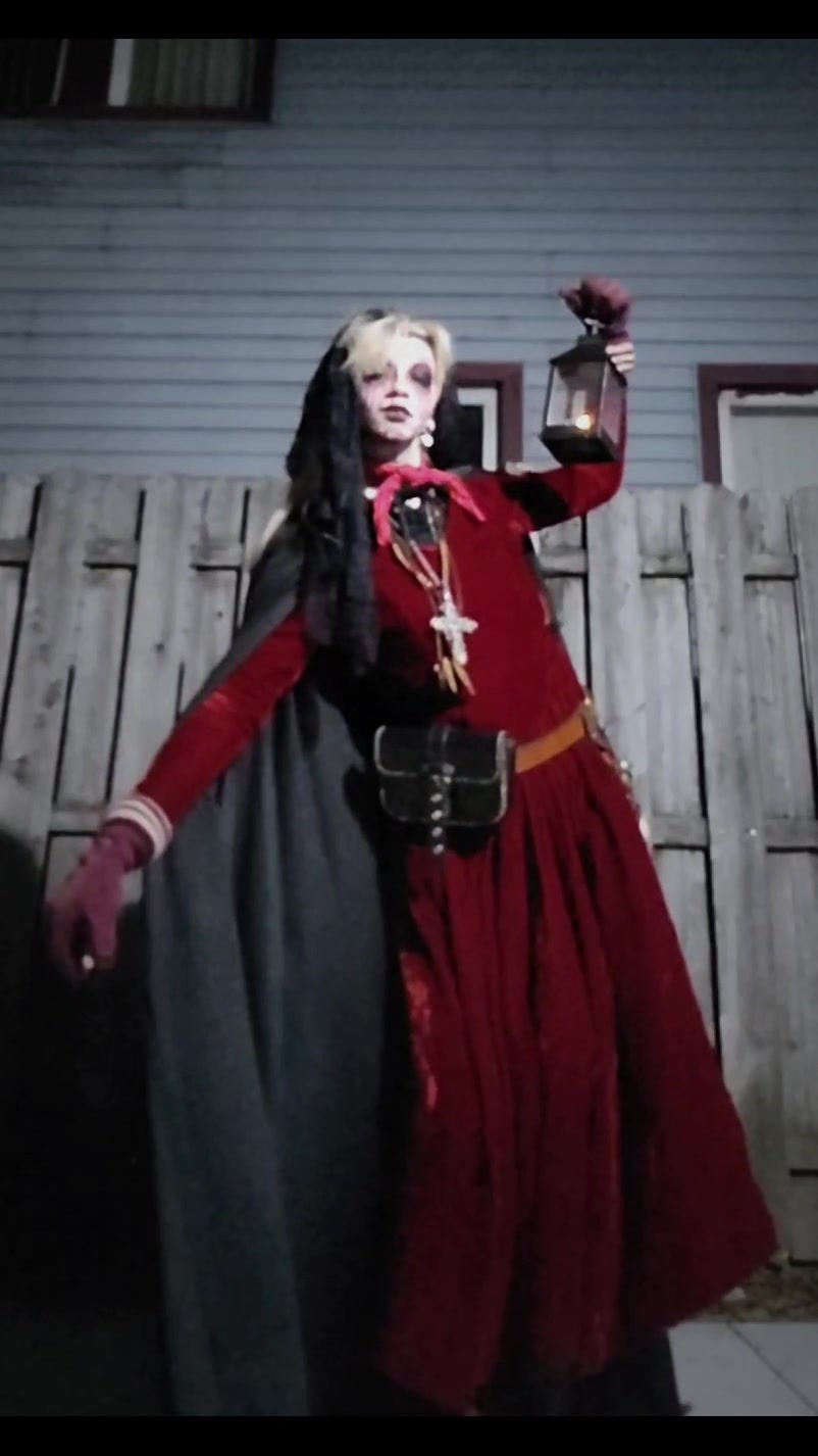 halloween costumes with red dress JQAKFIY Lydia Costume Women Wedding Deetz Bride 80s Cosplay Gothic Outfit Veil Gloves XS : Clothing, Shoes & Jewelry All eyes will be on your fabulous fashion sense Adult Miss Red Riding Hood
