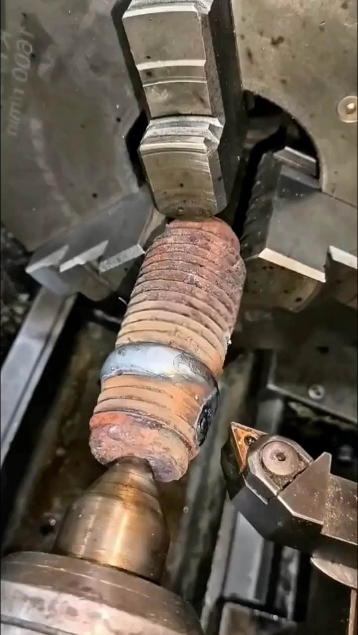 Thread repair #carbide #Carbideinserts #cnc #carbideendmill # ...