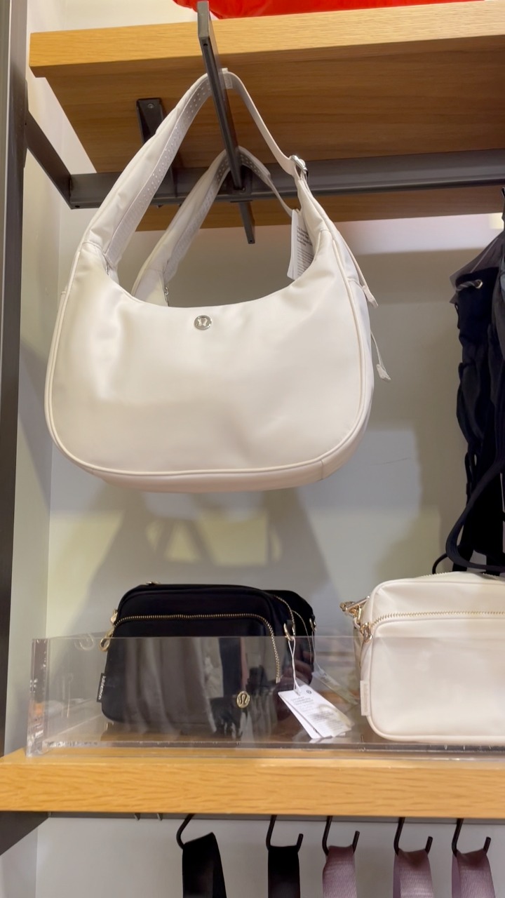 lululemon festival bag for sale All Night Micro (Black/Gold): Handbags Gift25 Color:Maroon/Aubergine its an all JanSport Right Pack Expressions