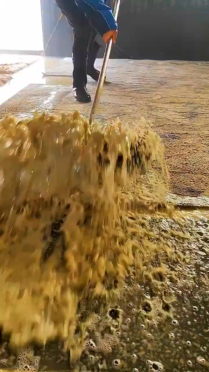 Extreme dirty rug cleaning.. #carpetcleaning #asmrsounds # ...