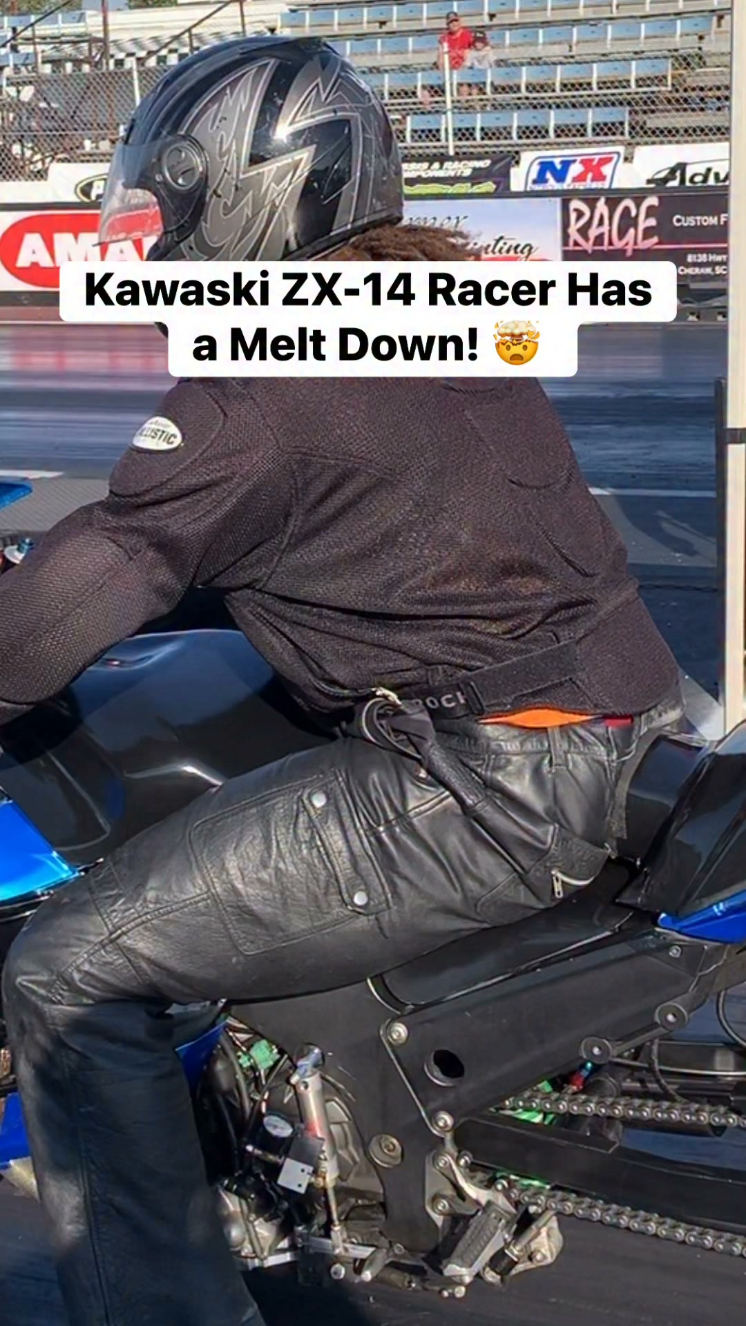 Kawasaki ZX-14 racer has an angry meltdown and does a u-turn on