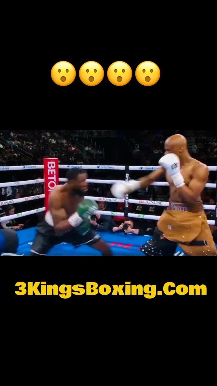 #JoeGeorgeJr collapses in his corner after receiving a headbutt from # ...