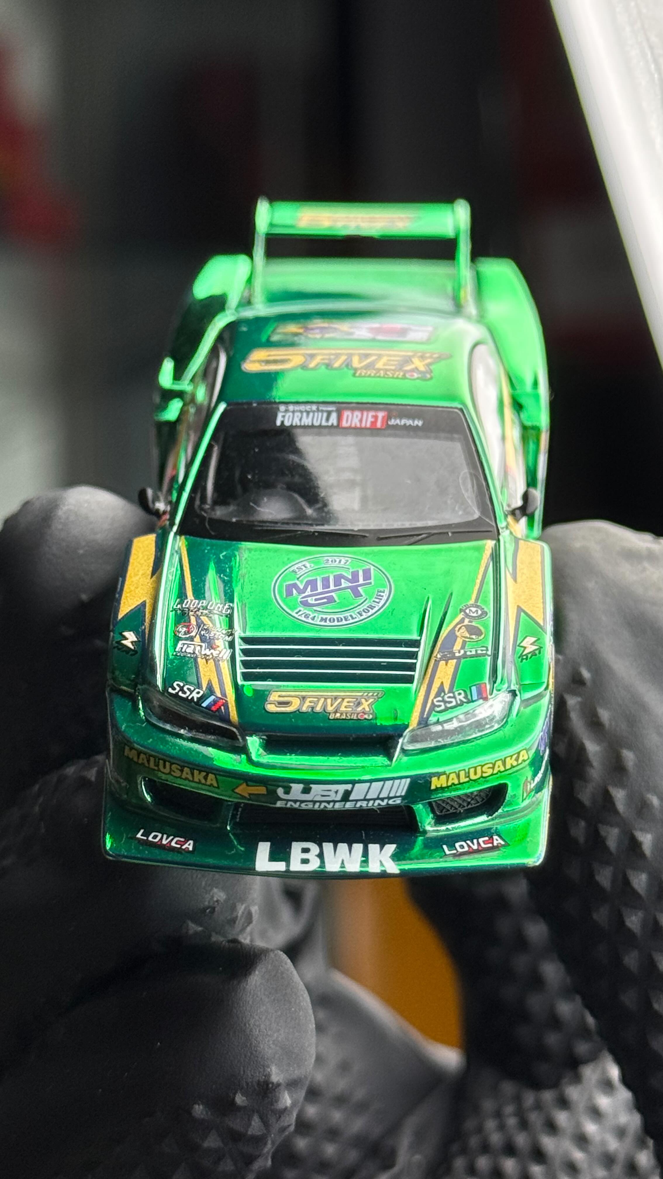 LIBERTY WALK×XLARGE MINI GT(加藤渉さんのサイン) LIBERTY WALK