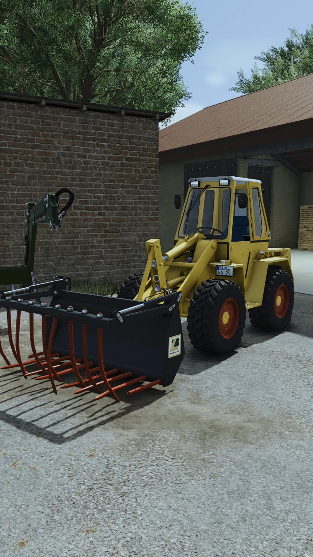 Wrapping clover and alfalfa bales | Lipinki | Farming Simulator 25