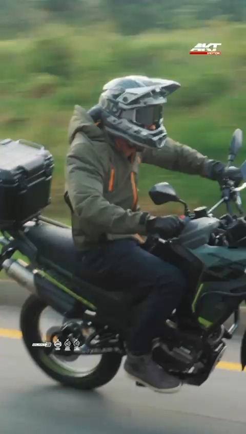¡La nueva TT200 Rally Edition ya llegó a AKT Normandía! La moto doble ...
