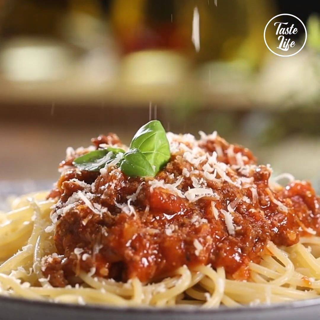 This delicious recipe is perfect for pasta night! 😍🍝 Reciep: https ...