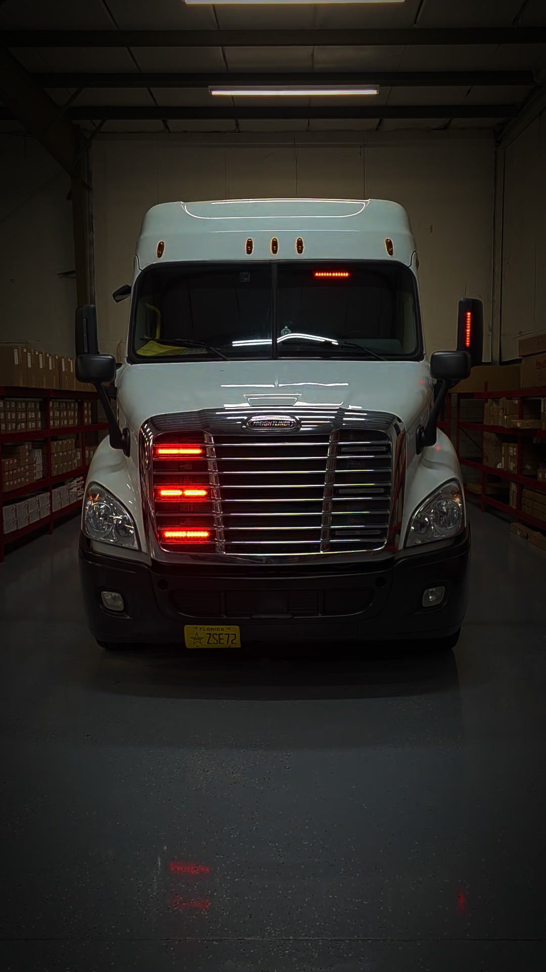 Million Mile Monday for this 2016 Freightliner Cascadia for Santa Rosa ...