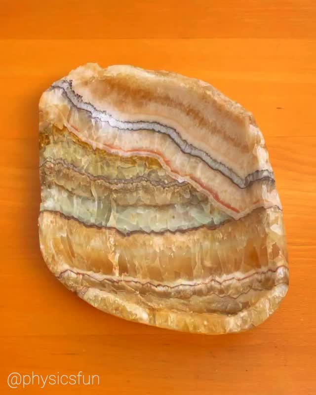 Dual Phosphorescence: this stunning “Mexican onyx” bowl is carved out ...