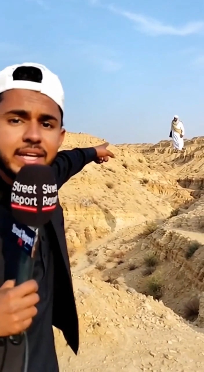راولپنڈی کے پہاڑوں میں اڑتا ہوا پرسرار بابا! ⛰️ #streetreportpk # ...
