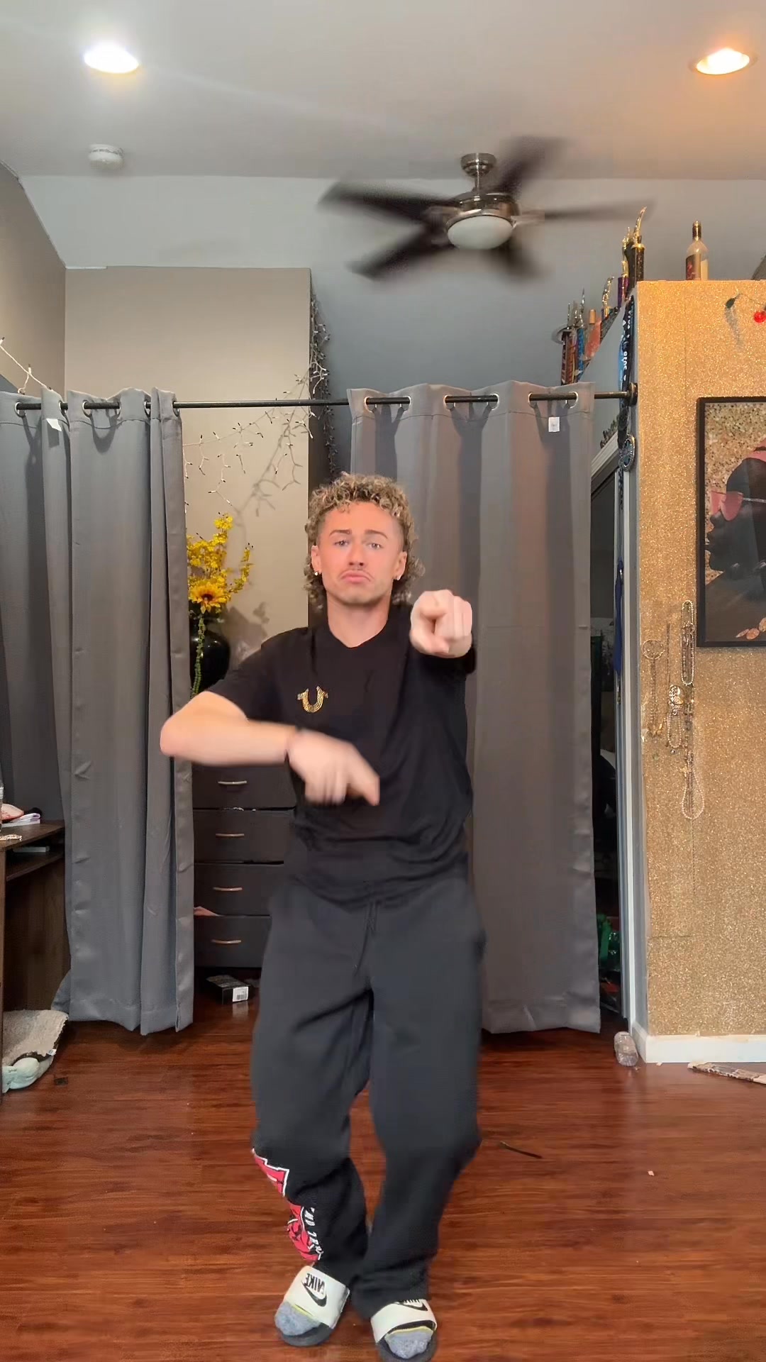 Everybody in the club👏🏼 | Cashkidcade | Facebook