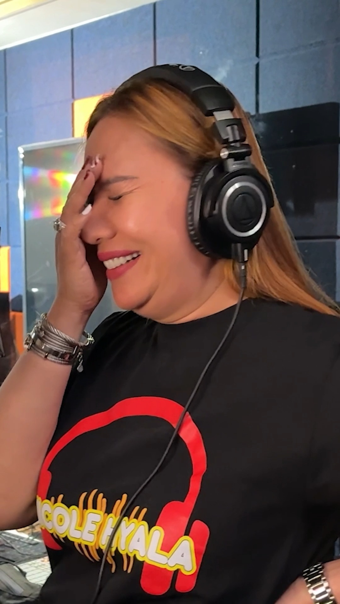 Ito na ang world-class singers ng Love Radio Manila! Mapapanood niyo ...