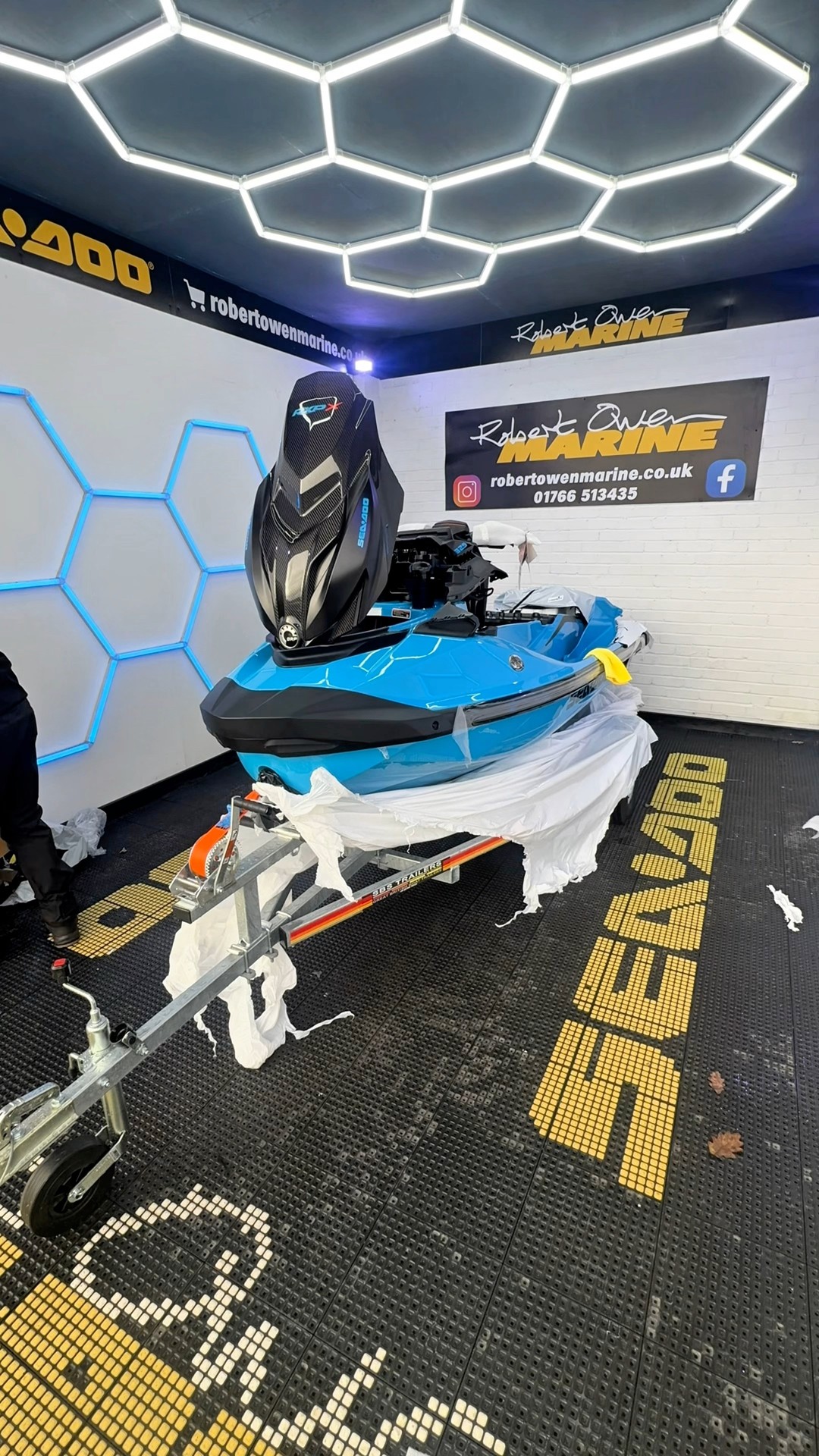 Watch us build one of the UK’s first Sea-Doo RXP-X 325 in Gulfstream ...