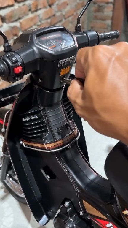 An Old Motorcycle, A Million Memories” ❤️ #HondaImpresa