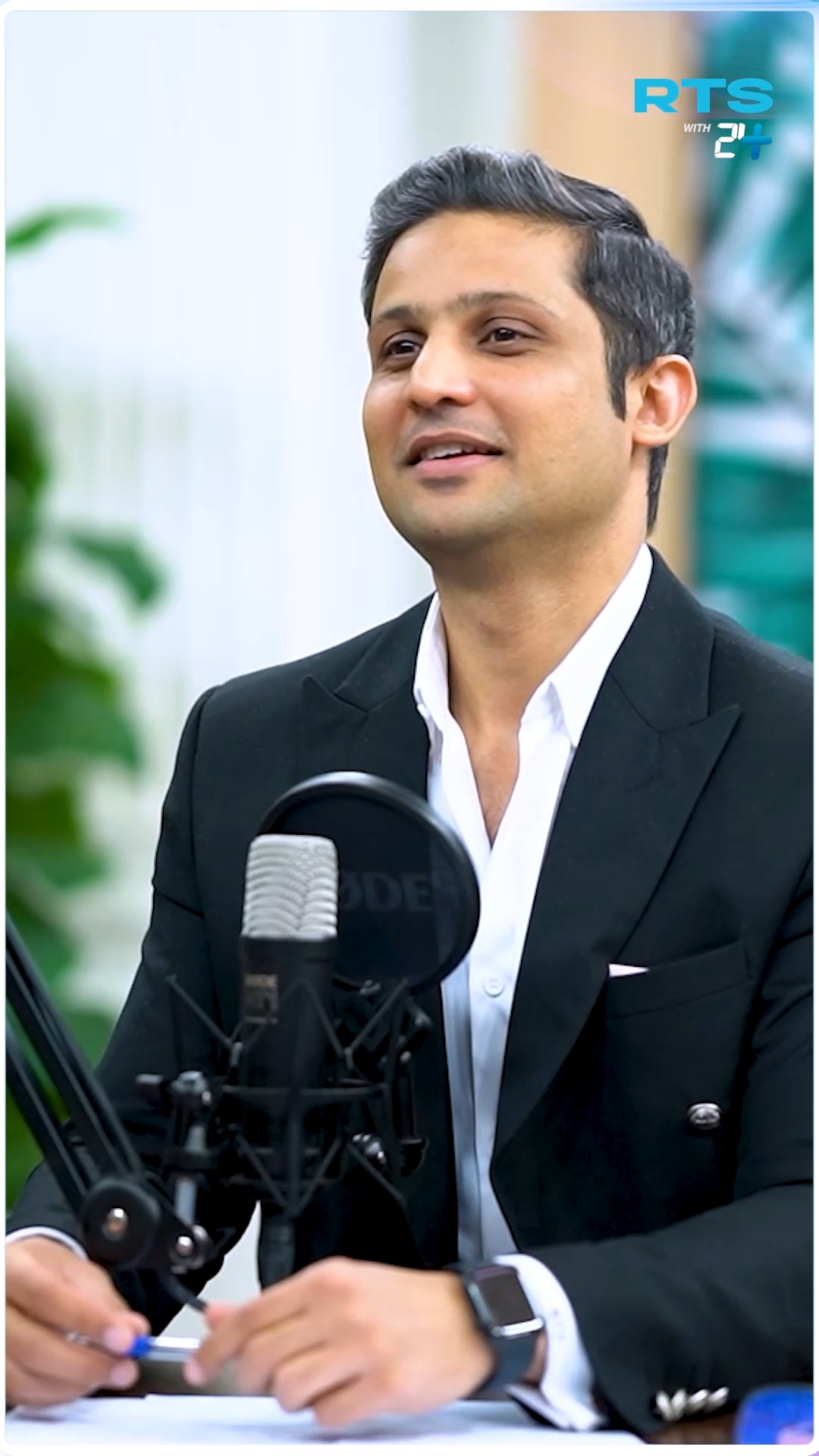 نون لیگی رہنما کے پیچھے بھی کوئی بگ برادر ہے ؟ #RTSwith24Plus #24Plus # ...