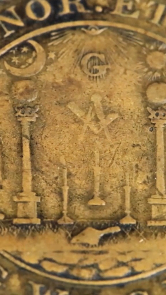 The FIRST masonic medal? What a historic item to roll into the