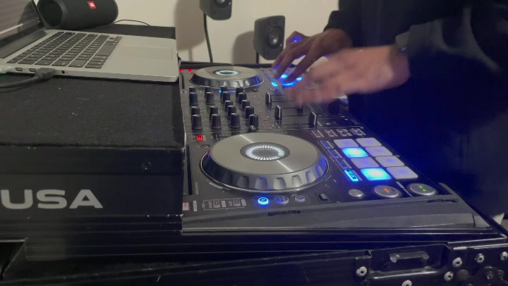 DJ Rozz - Au - Home